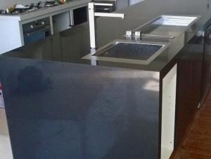 Benchtop with Waterfall End                                               